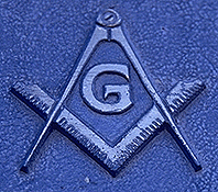 Циркуль и наугольник